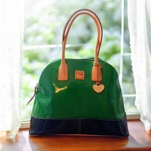 Dooney & Bourke Vintage Dome Tote Green & Black Patent Leather Handbag 12"×16"x7